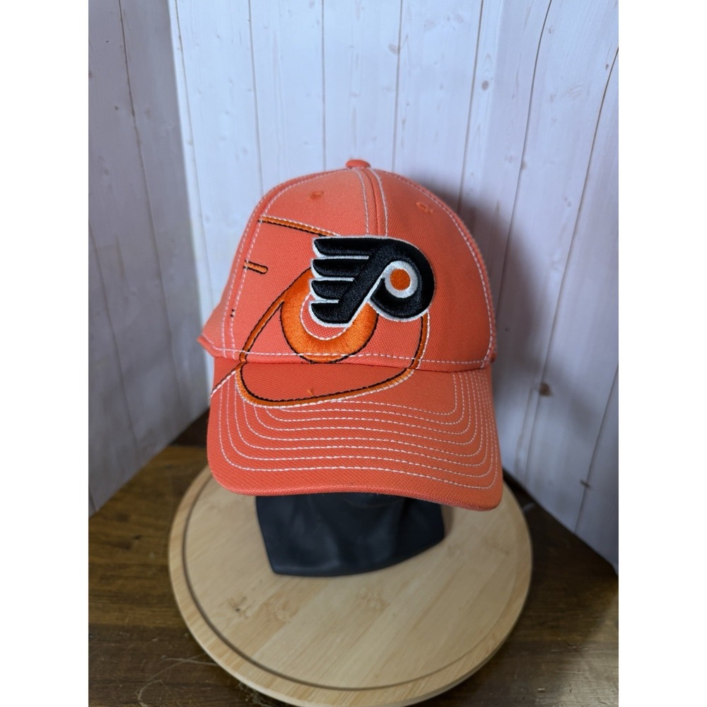 Philadelphia FLYERS Stretch Fit Flex Hat NHL Center Ice Authentic size S/M